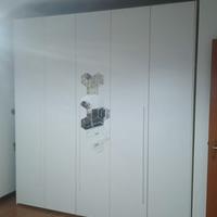 armadio guardaroba bianco 5 ante con cassettiera