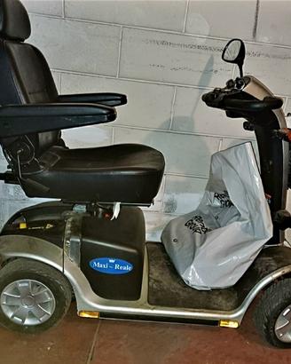 Scooter, quadriciclo disabili Sovrana Maxi Reale