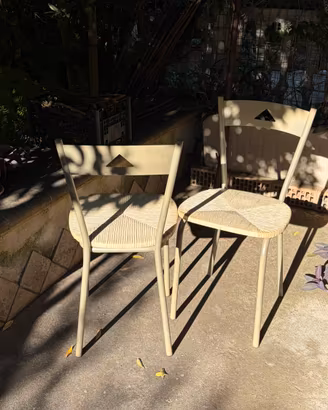 Set composto da 4 sedie in ferro e seduta crema
