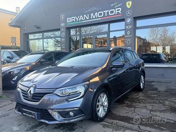 Renault Megane Mégane Sporter Blue dCi 115 CV EDC 