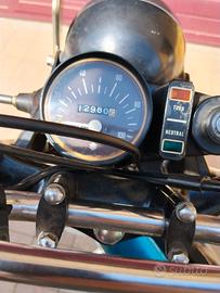 Suzuki RV90