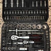 Set di chiavi per meccanico