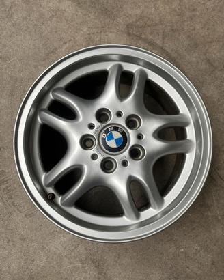Cerchi in lega epoca ORIGINALI BMW 16 - usati