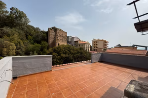 Bi-Locale con Terrazza Panoramica Esclusica