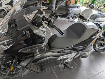 SCOOTER 350 KM0