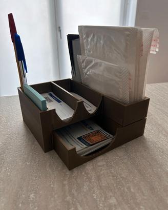 Organizer porta etichette per spedizioni su misura