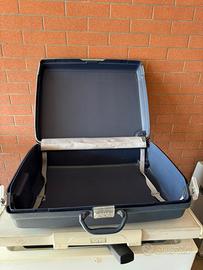 Trolley rigido Samsonite con combinazione di sicur