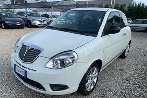LANCIA Ypsilon 1.2 69 CV Platinum