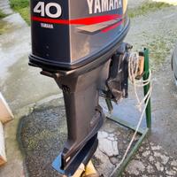 Fuoribordo Yamaha 40 cv 2t gambo lungo 