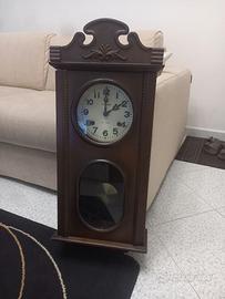 Orologgio a pendolo vintage