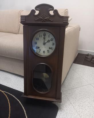 Orologgio a pendolo vintage