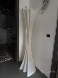 Piantana luce  moderna Cattelan
