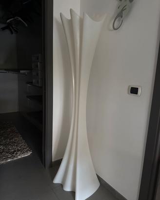 Piantana luce  moderna Cattelan