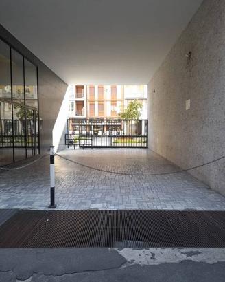 Immobile di 147 m² con 4 locali a Milano