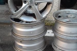 Cerchi raggio 15 attacco audi