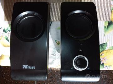 Casse PC 2.0 16 W  Alimentazion USB/Jack AUX 3.5mm