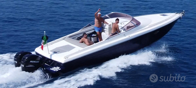 Cranchi Endurance 31 con fuoribordo