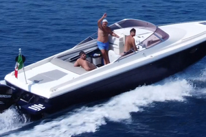 Cranchi Endurance 31 con fuoribordo