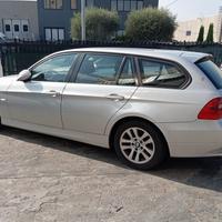 BMW 320D anno 2007 mod SW cil 1995 KW130 gasolio c