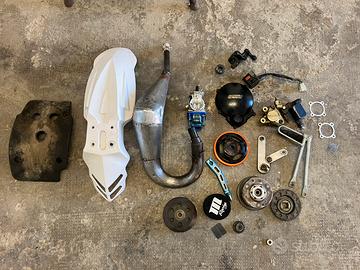 Ricambi minarelli/piaggio/am6/derbi