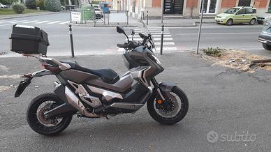 adv 750