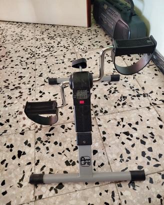 Attrezzo cyclette