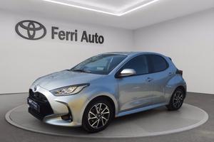 TOYOTA Yaris 1.5h trend