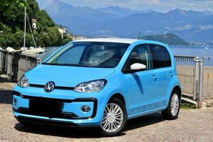 Ww new up 5p 1.0 75 cv neopatentati  perfetta !