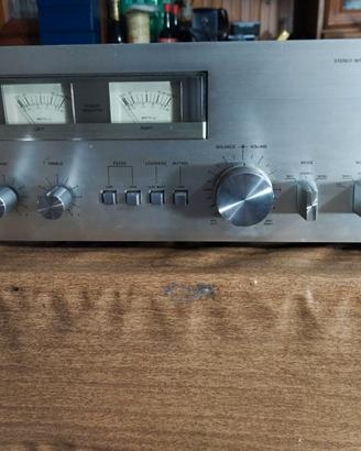 Amplificatore AIWA modello AA 8300