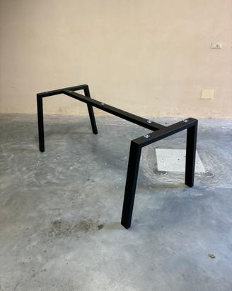 Base tavolo in ferro personalizzabile