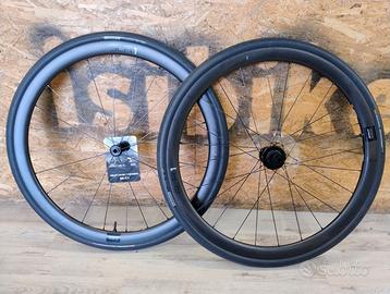 RUOTE GIANT SLR1   36MM CARBON DISC NUOVE!!!