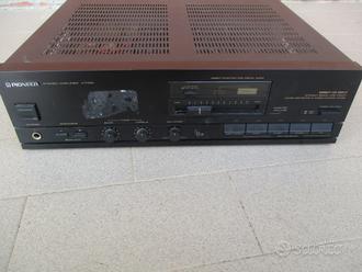 Pioneer A-X330  			