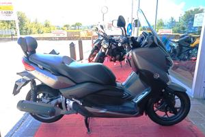 Yamaha X-Max 250