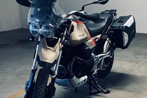 Moto guzzi v85 tt Travel