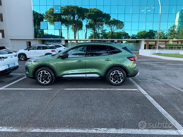 Nuova Ford Kuga 2.5 plug in ACTIVE X
