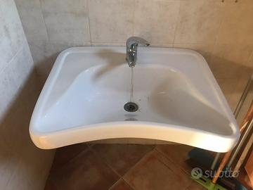 Lavabo disabili