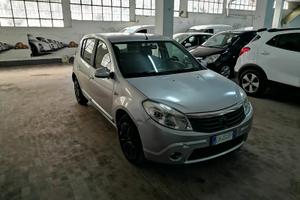 Dacia Sandero 1.4 8v 75cv GPL Ok Neop.