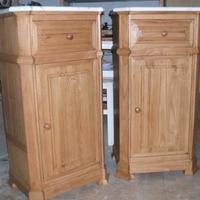 Splendidi comodini in legno massello 