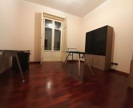 Stanza singola uso ufficio