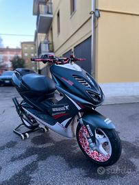 Yamaha aerox 50 (70)