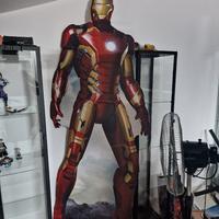 iron man cartonato