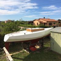 Barca a vela per veleggiare