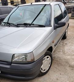 Renault Clio 1994