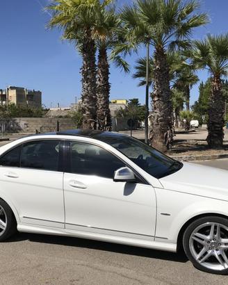 Mercedes W204 Classe C200 Kompressor con GPL Landi