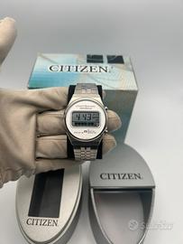 Citizen Quartz Crystron LC vintage con scatola