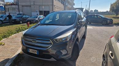 FORD KUGA 1.5 TDCI 120 CV S&S TITANIUM