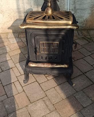 Stufa a legna “parlor stove”