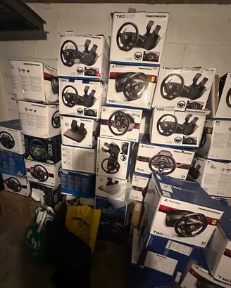 Volante gaming ferrari e thrustmaster