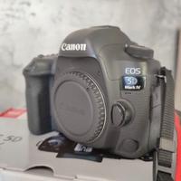 Canon EOS 5D Mrk IV