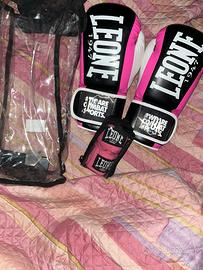 Guanti e fasce da pugilato muay Thai k1